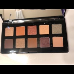 NYX Makeup - BRAND NEW • NYX Eyeshadow Palette NYX Makeup - BRAND NEW • NYX Eyeshadow Palette